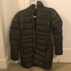 North face puffer jacket